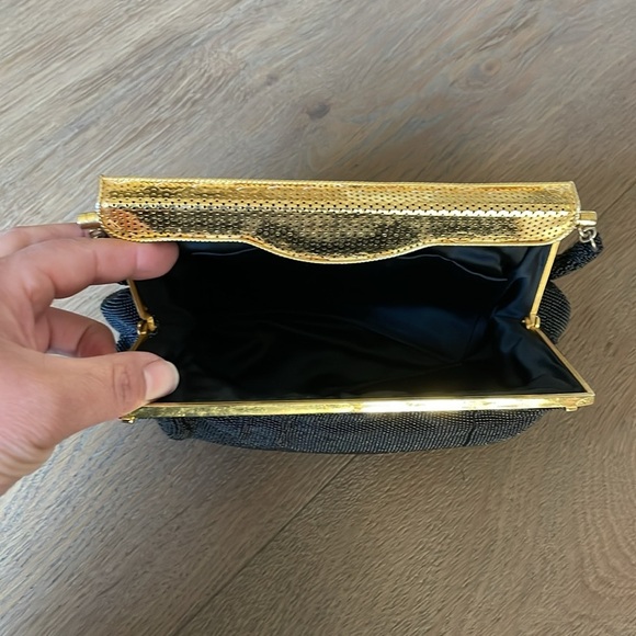 Vintage Black Beaded Gold Metal Top Closure Purse - Picture 6 of 9